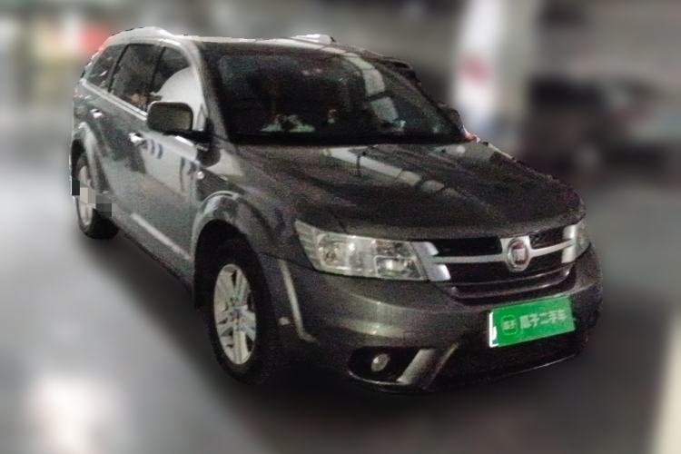 Used Fiat Freemont 2012 2.4L Luxury Edition
