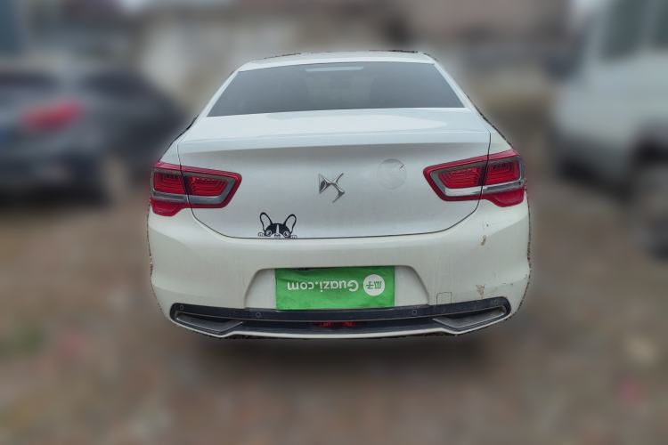 Used DS 5LS 2014 1.8L automatic Comfort version VTi140