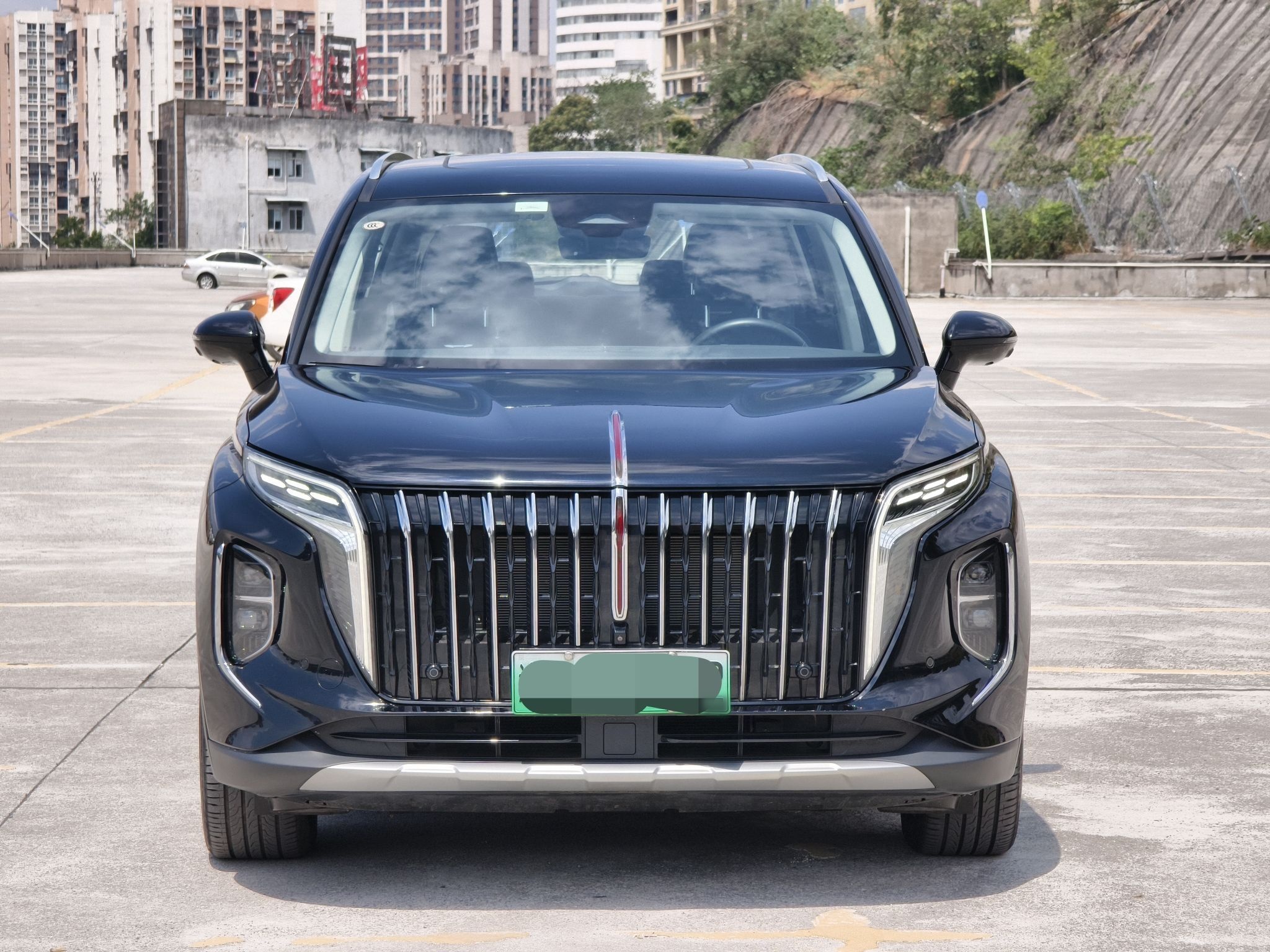 Hongqi HS7 PHEV 2024 2.0T PHEV Four-Wheel Drive Flagship Edition 6 Seats — снимка 13