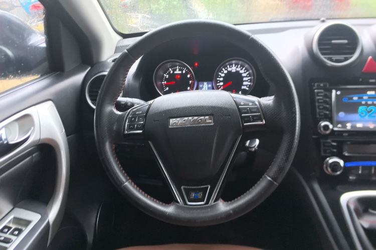 Used Haval H6 2016 Upgraded Model 1.5T Manual Two-Wheel Drive Elite Version Steering Wheel