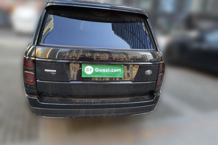 Used Land Rover Range Vogue 2021 3.0T P400 Gasoline Extended-Wheelbase European Specification Rear