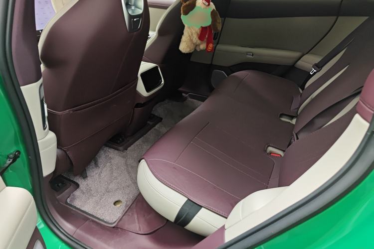 Used Xiaomi Auto YU7 2025 Ultra-Long Range Rear-Wheel Drive Version Left Rear Seat