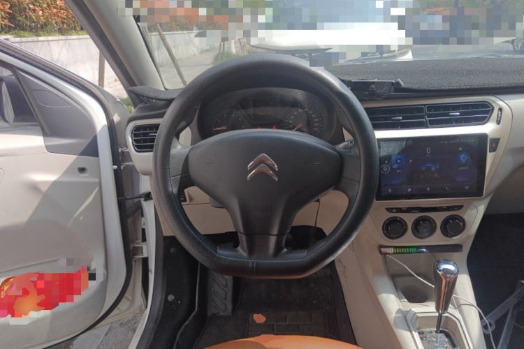 Used Citroen Elysee 2014 1.6L Automatic Fashion Model Steering Wheel