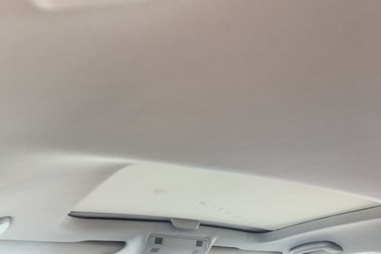 Used Volkswagen Golf 2016 180TSI Automatic Comfort Model Headliner