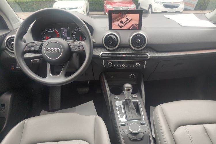 Used Audi Q2L 2022 35 TFSI Fashionable and Elegant Model Center Console