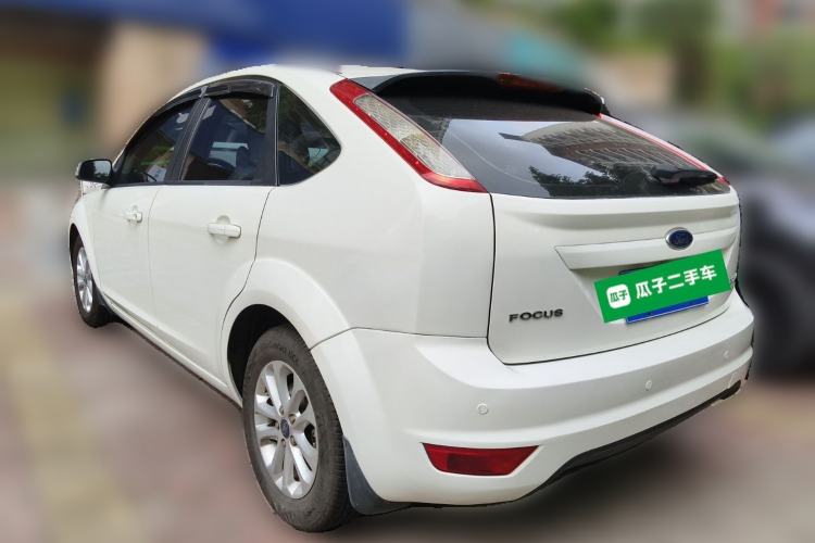 Used Ford Focus 2013 Hatchback Classic 1.8L Automatic Base Model Rear Left 45 Deg