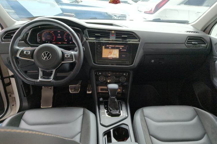 Used Volkswagen Tiguan L 2021 330TSI Automatic Two-Wheel Drive R-Line Enhanced Edition
