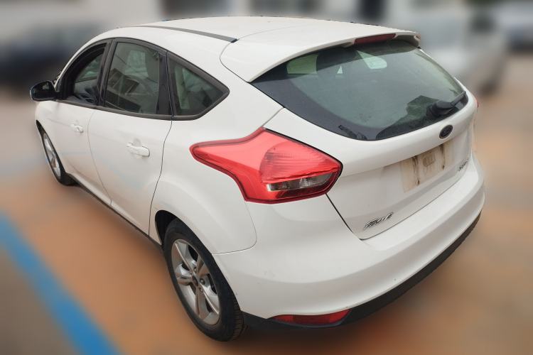 Used Ford Focus 2018 Hatchback Classic 1.6L Automatic Comfort Plus SmartDrive Edition Rear Left 45 Deg