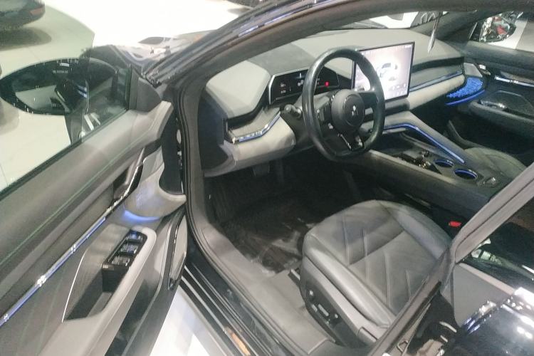 Used Zeekr 001 2023 WE Edition 100 kWh
