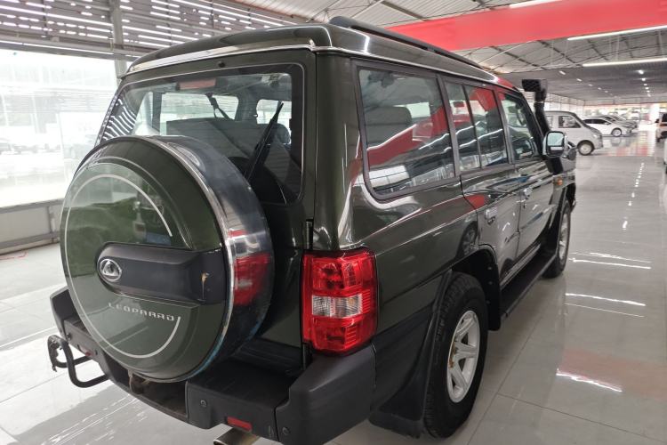 Used Leopaard Q6 2015 2.4L Manual 4x4 Excellence Edition Rear Right 45 Deg