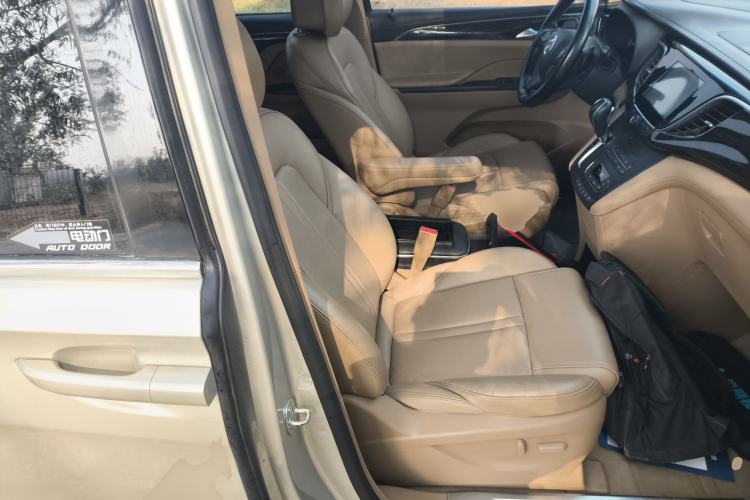 Used Buick GL8 2017 ES 28T Premium Version China V Standard