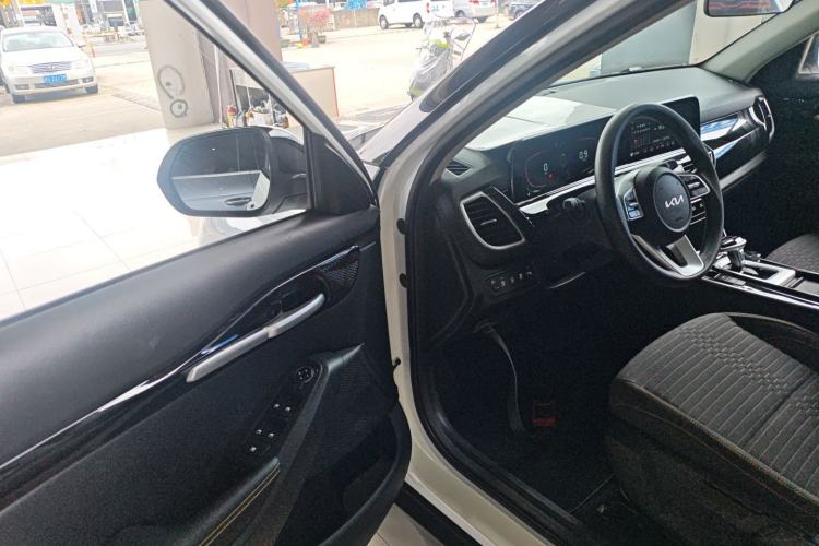 Used Kia Seltos 2023 1.5L CVT Comfort Edition