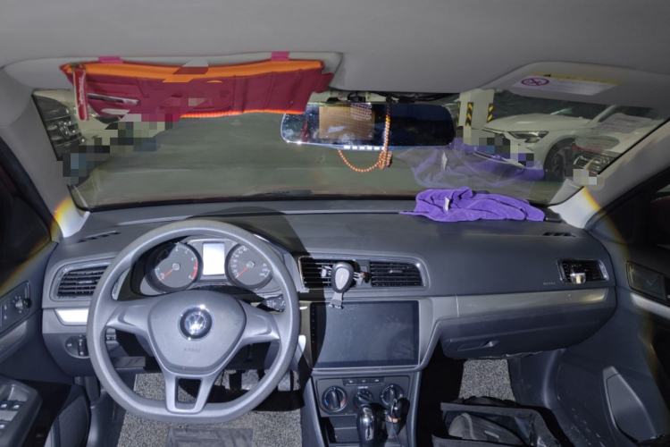 Used Volkswagen Lavida 2017 1.6L Automatic Fashion Edition
