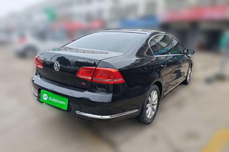 Used Volkswagen Magotan 2013 1.8TSI Luxury Model Rear Right 45 Deg