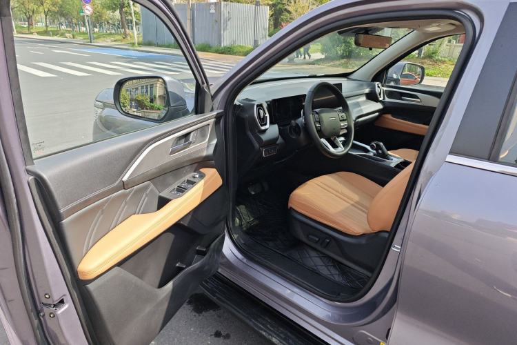 Used Haval H5 2023 2.0T Automatic All-Wheel Drive LinkedIn Gasoline