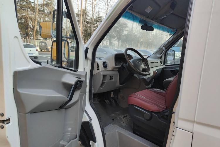 Used JAC Sunray 2018 1.9T Fuel-Efficient King Van Transporter 3-Seater D19TCIE11