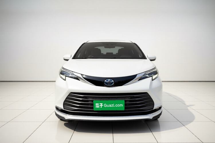 Used Toyota SIENNA 2021 2.5L Hybrid Ultimate Edition Exterior 1