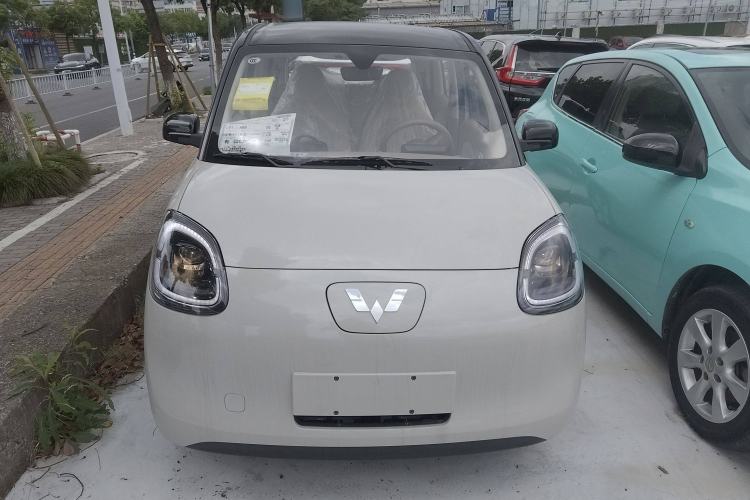 Used Wuling Hongguang MINIEV 2025 Four-Door Version Advanced Edition