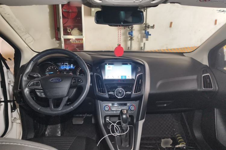 Used Ford Focus 2018 Hatchback Classic EcoBoost 180 Automatic Sport Edition
