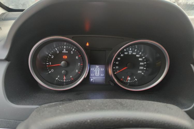 Used Haval H6 2015 Sport Edition 1.5T Automatic Two-Wheel Drive Luxury Model