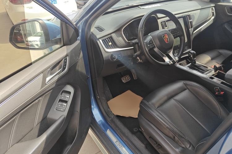 Used Roewe RX5 2016 20T Two-Wheel Drive Automatic Internet Smart Edition