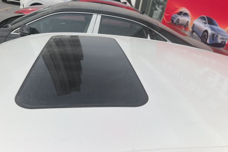 Used Volkswagen Polo 2016 1.6L Automatic Comfort Model
