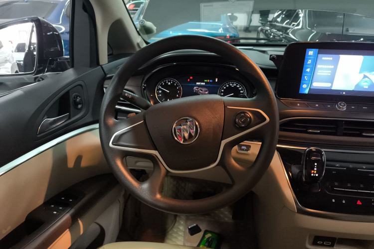 Used Buick GL8 2020 Land Cruiser Executive Class 652T Comfort Model