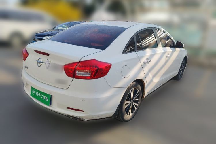 Used Haima M6 2017 1.5T CVT Luxury Model Rear Right 45 Deg