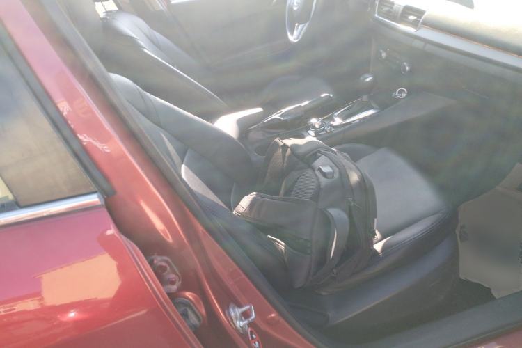 Used Mazda 3 Axela 2016 Sedan 1.5L Automatic Luxury Model Right Front Seat