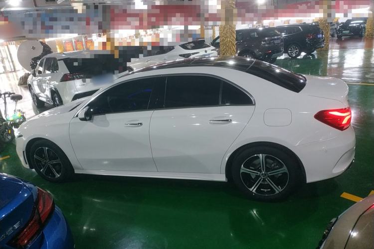 Used Mercedes-Benz A-Class 2022 Revised Version A 200 L Sport Sedan Fashionable Style