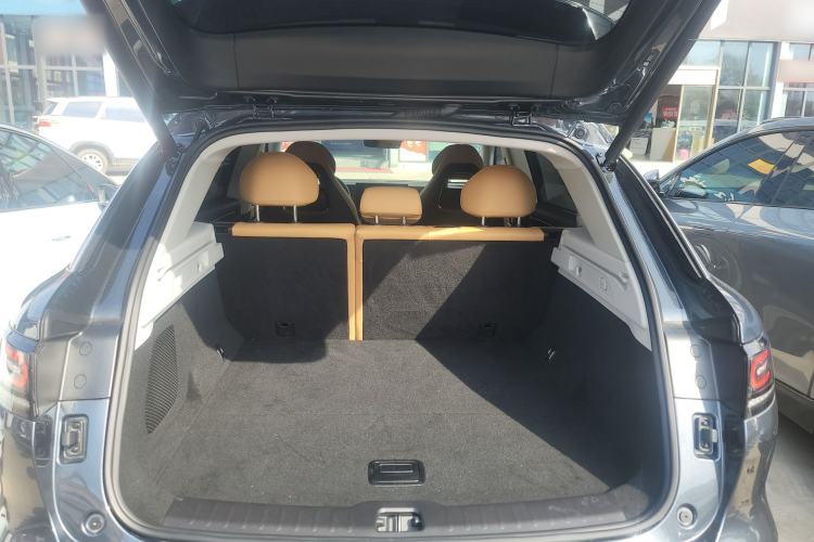 Used Leapmotor C11 2024 Range-Extended 300 Luxury Edition
