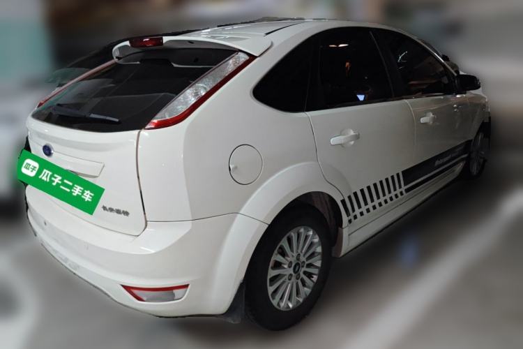 Used Ford Focus 2013 Hatchback Classic 1.8L Automatic Fashion Edition
