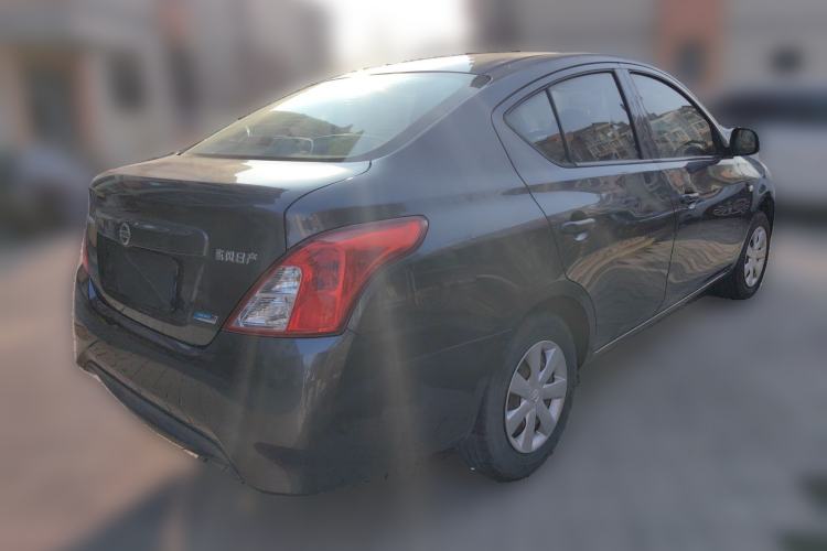Used Nissan Sunny 2015 1.5XE Manual Comfort Edition Rear Right 45 Deg