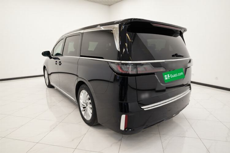 Used VOYAH Dream 2024 PHEV Extended-Range Premium Edition Exterior 2