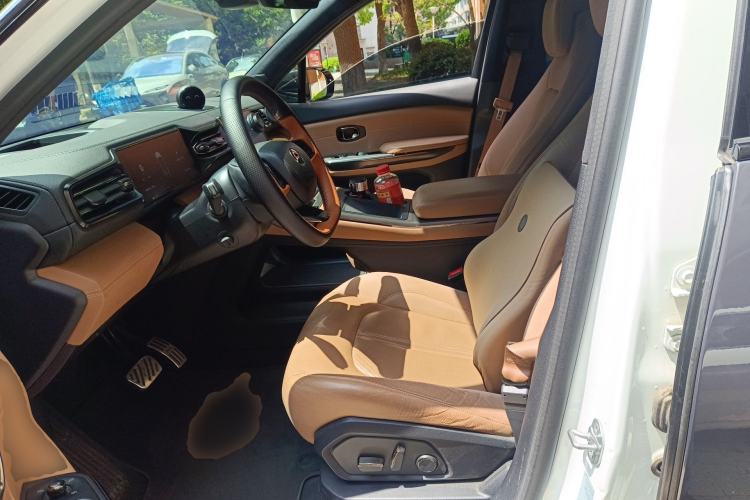 Used Nio ES6 2019 430 km Performance Version
