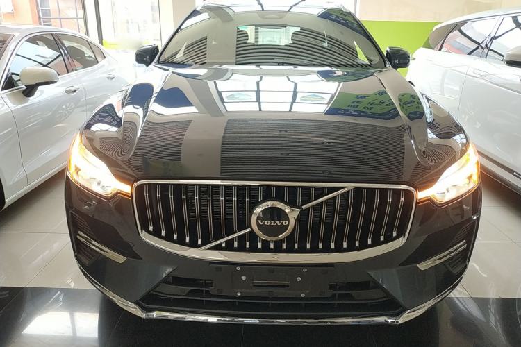 Used Volvo XC60 2025 B5 Four-Wheel Drive Smart & Advanced Luxury Edition