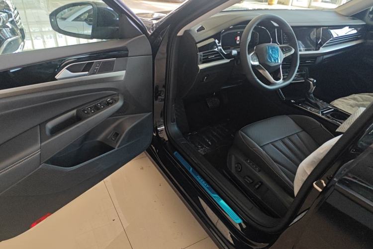 Used Volkswagen Passat 2026 Model, Outstanding 380TSI Xingkong Longteng Edition
