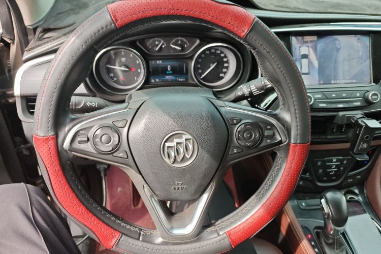 Used Buick Envision 2018 20T Two-Wheel Drive Luxury Model Steering Wheel