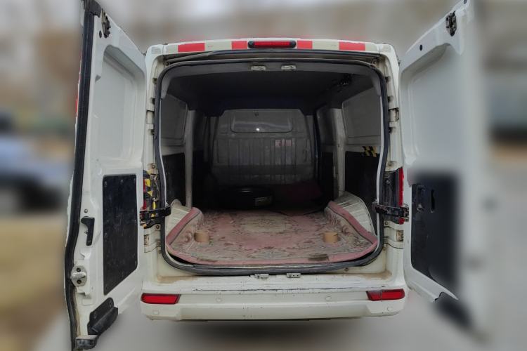 Used New Gonow Shuailing 2022 Standard Range with 41.64 kWh Lishen Power Trunk