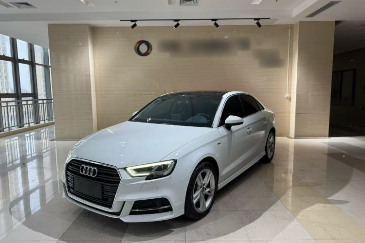 Used Audi A3 2019 Limousine 35 TFSI Fashion Edition China VI Emission Standard