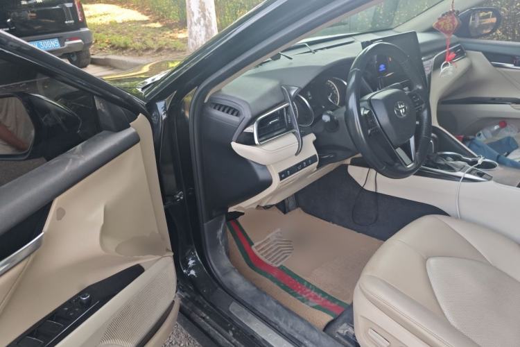 Used Toyota Camry 2021 2.0G Luxury Edition