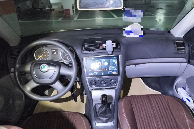 Used Skoda Octavia 2012 1.6L Manual Yijie Edition