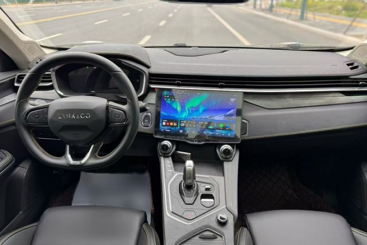 Used Lynk & Co 01 2023 2.0TD Two-Wheel Drive Asian Games Edition Exterior 1