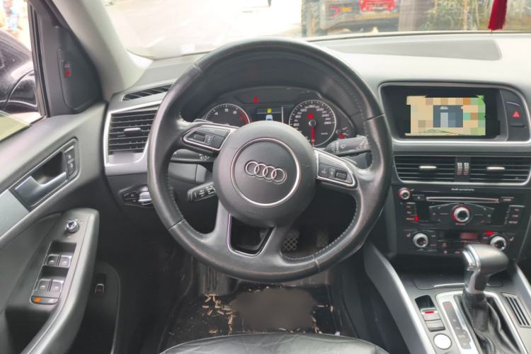 Used Audi Q5 2017 40 TFSI Technology Edition
