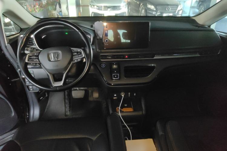 Used Honda Elysion 2022 2.0L eHEV Luxury First Edition
