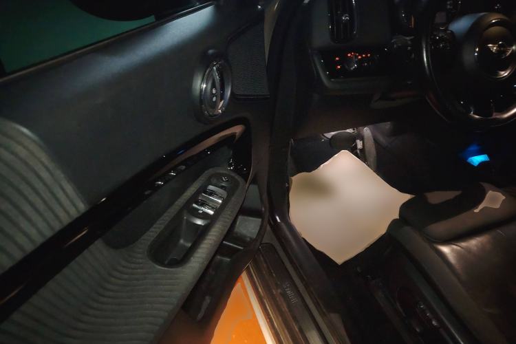 Used MINI Countryman 2017 1.5T COOPER ALL4 Driver Seat