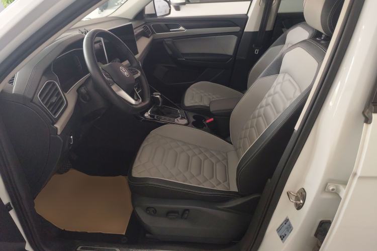 Used Volkswagen Tayron 2023 300TSI Two-Wheel-Drive Luxury Plus Advanced Edition