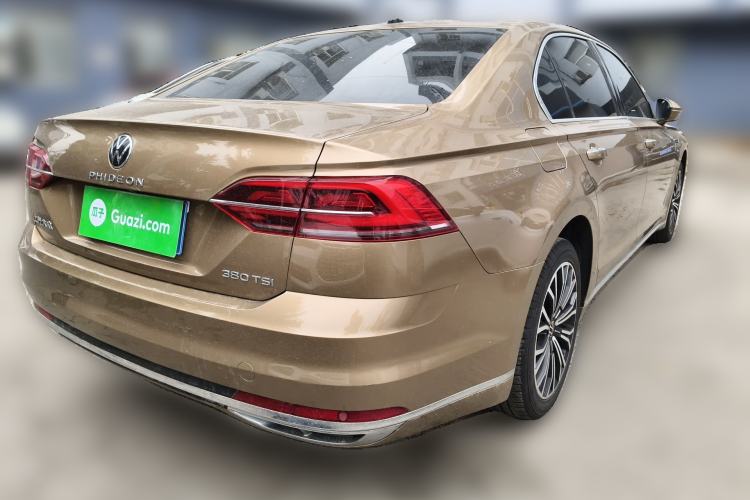 Used Volkswagen Phideon 2021 380TSI Luxury Edition Rear Right 45 Deg