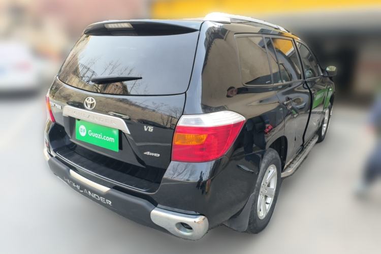 Used Toyota Highlander 2011 2.7L Two-Wheel Drive 5-Seater Elite Edition Rear Right 45 Deg