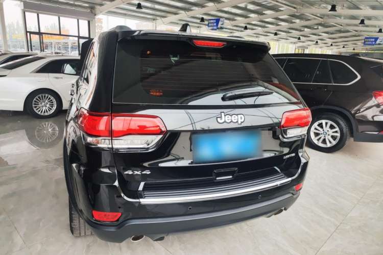 Used Jeep Grand Cherokee 2020 3.0L Elite Navigation Edition